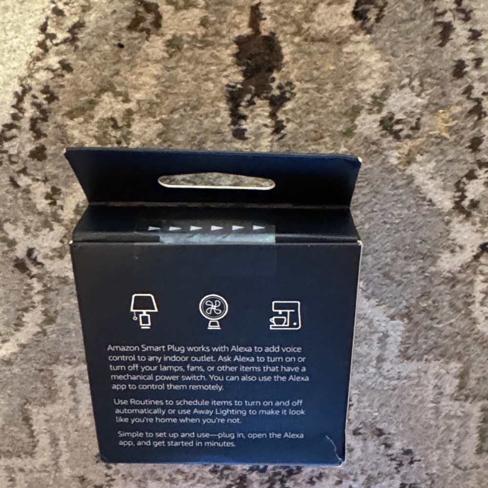 Amazon Smart Plug with Alexa - White - Picture 4 of 5